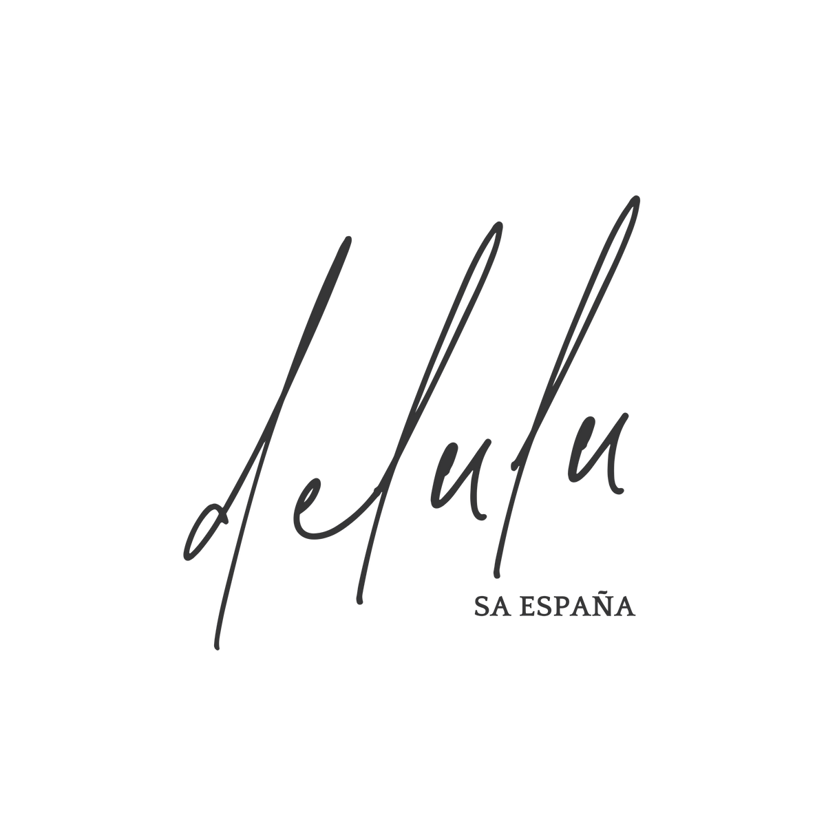 Delulu Tee